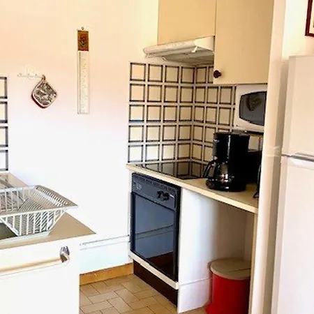 F2 Avec Balcon à Amélie-les-bains - 2 Couchages, Animaux Acceptés, Bien équipé - Fr-1-703-64 * Amélie-les-Bains-Palalda
